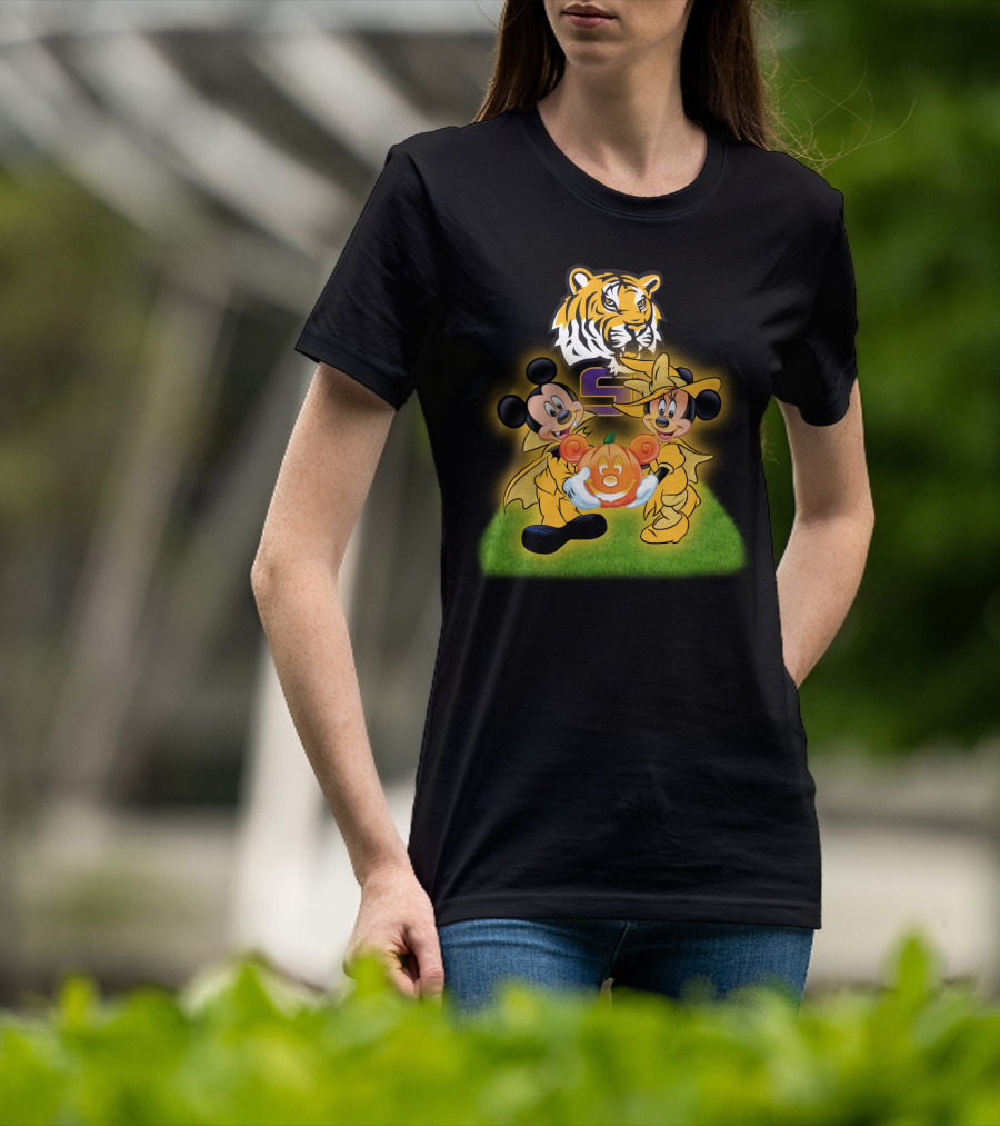 LSU Football Halloween Mickey And Minnie With Pumpkin Tiger T-Shirt