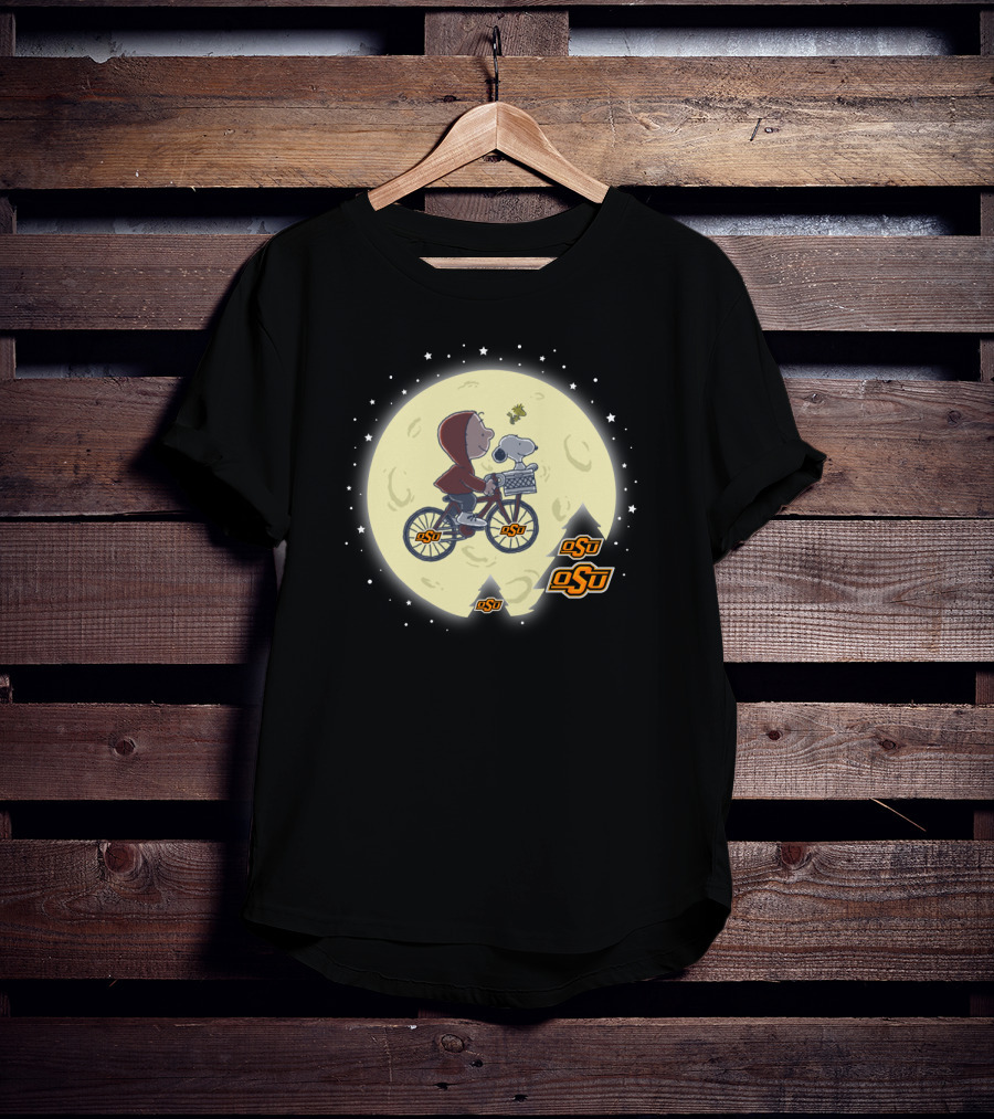 Oklahoma State Football Halloween Snoopy OSU Moon Scene T-Shirt