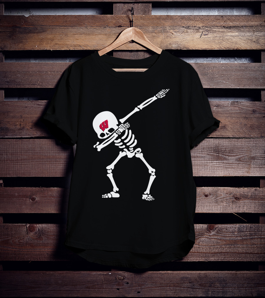 Wisconsin Badgers Skeleton Dab Football T-Shirt