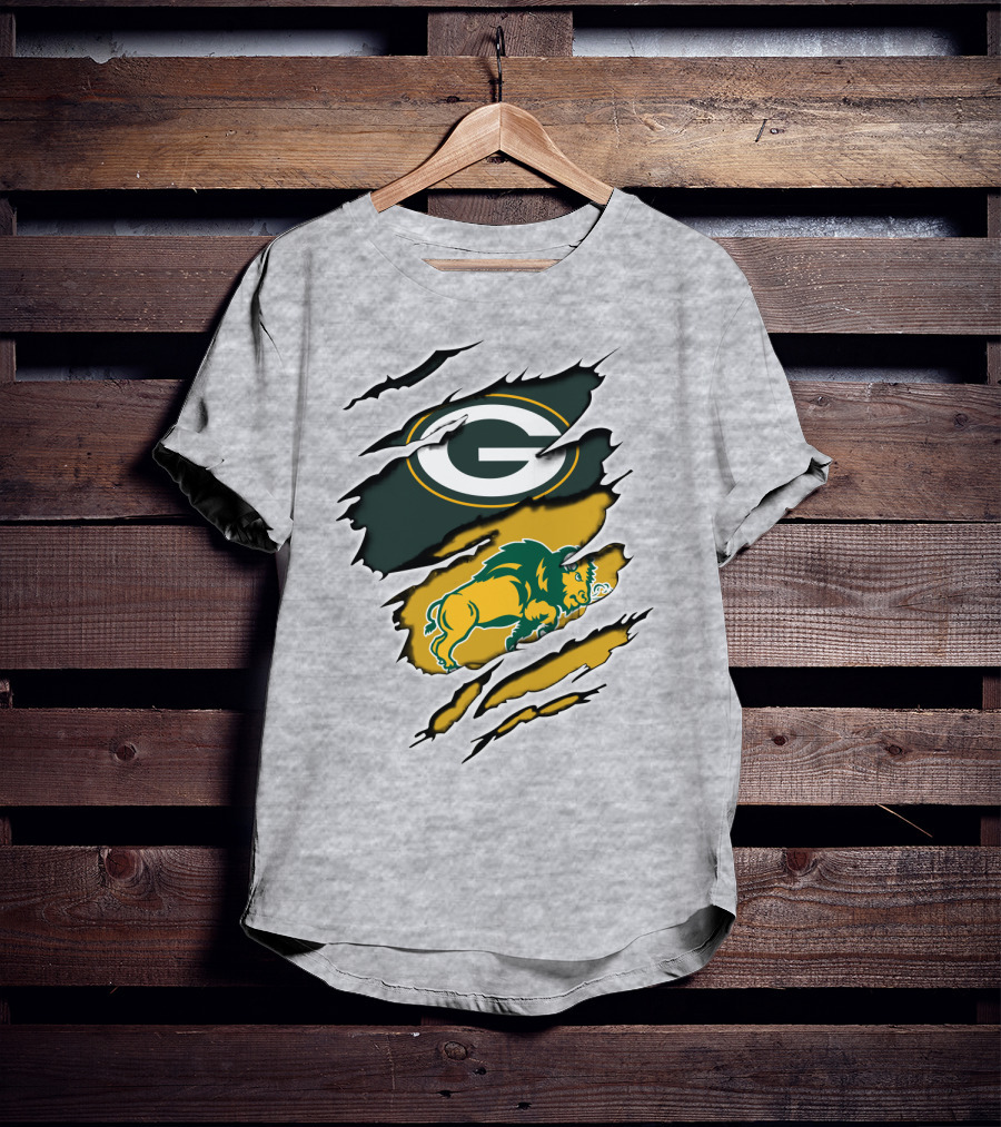 Packers Green And Gold G Logo With Dakota Bison Ripped T-Shirt