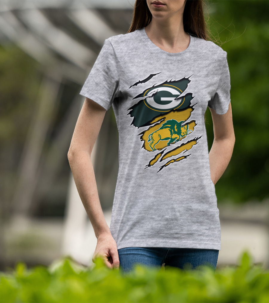 Packers Green And Gold G Logo With Dakota Bison Ripped T-Shirt