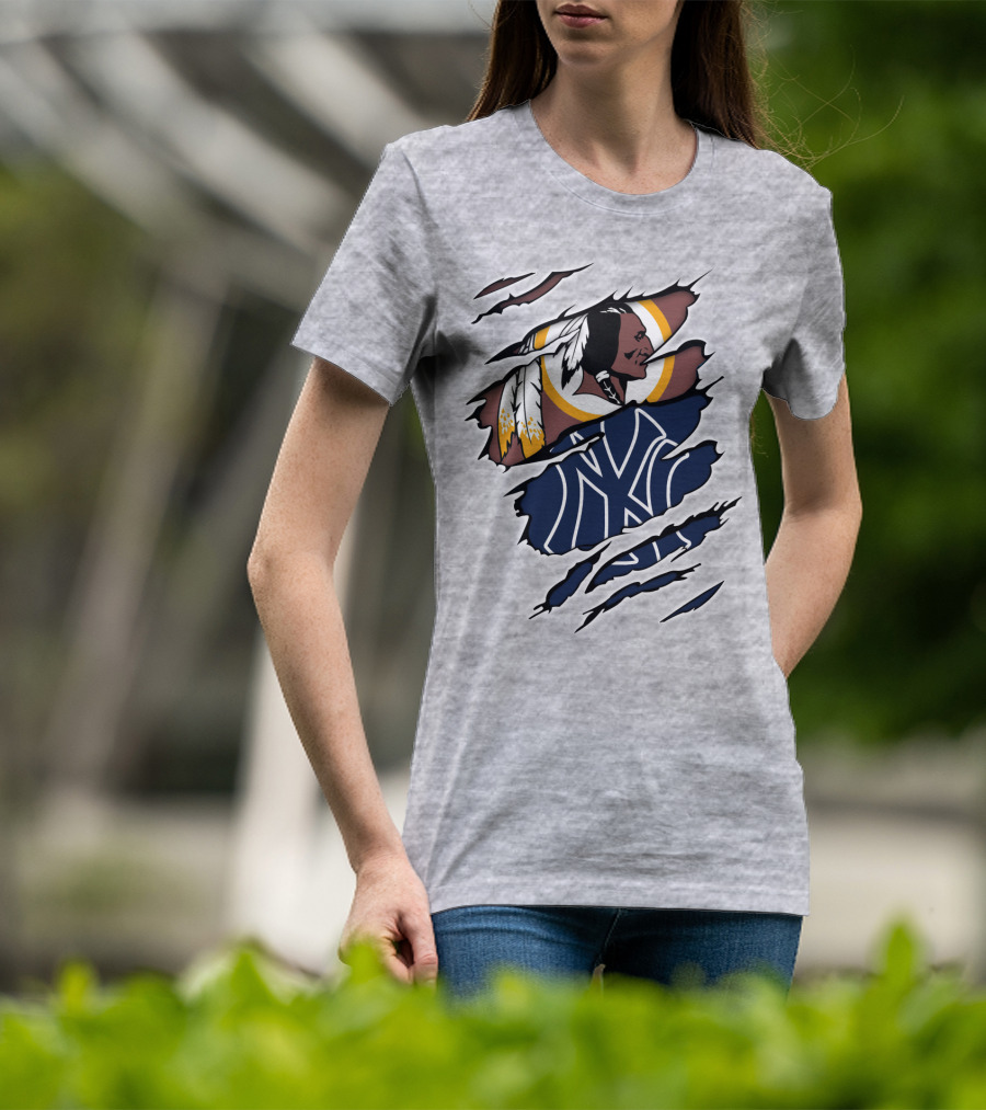 Redskins Yankees Logo Mashup T-Shirt