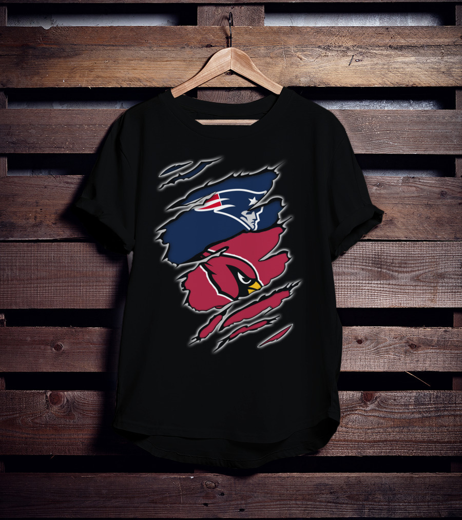 New England Patriots Arizona Cardinals Logos Ripped T-Shirt