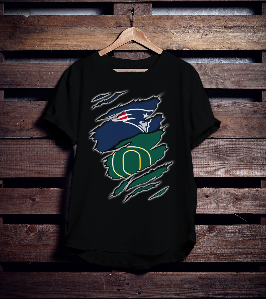 New England Patriots And Oregon Ducks Logos Torn Claw Marks Display T-Shirt