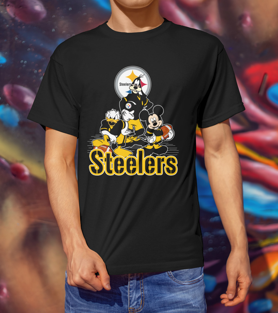 Steelers Mickey Donald Goofy Football Team Friendship T-Shirt