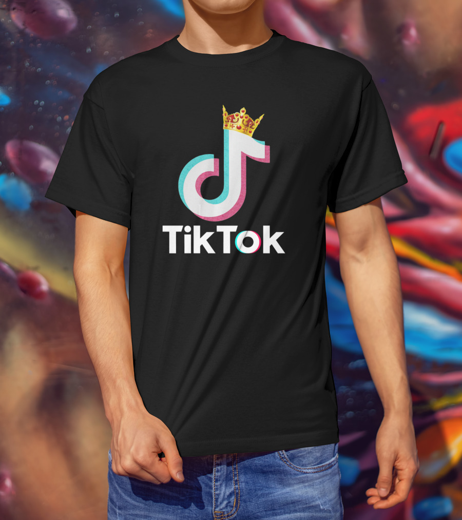 Funny TikTok Dancing Musician DJ Love With Crown T-Shirt