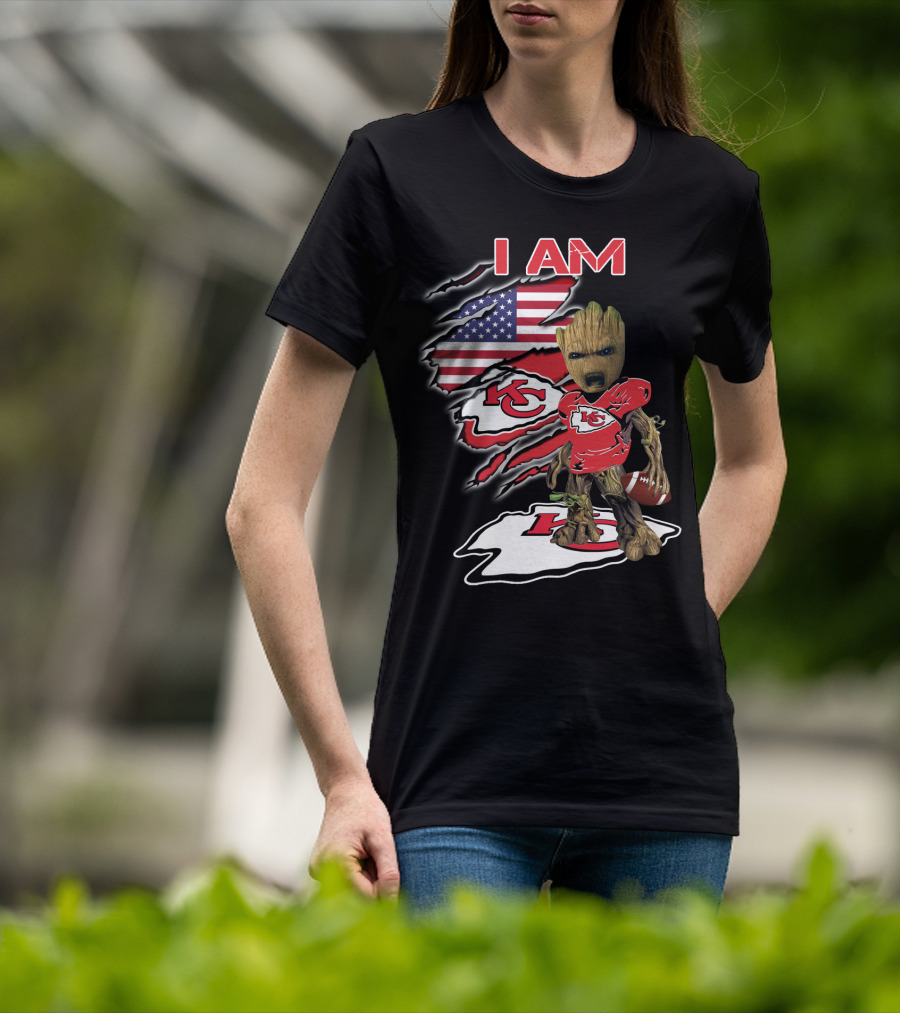 I Am Kc Chiefs Groot American Football Fan Usa Flag T-Shirt