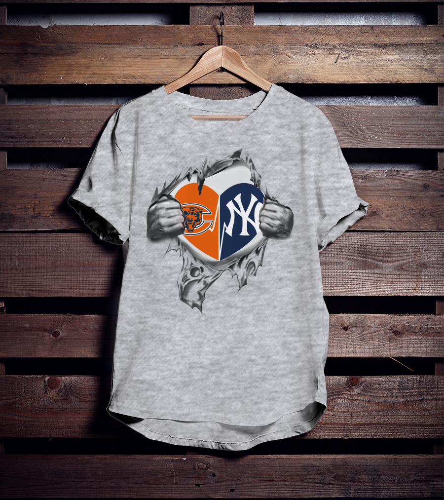 Chicago Bears New York Yankees Split Heart Rip T-Shirt