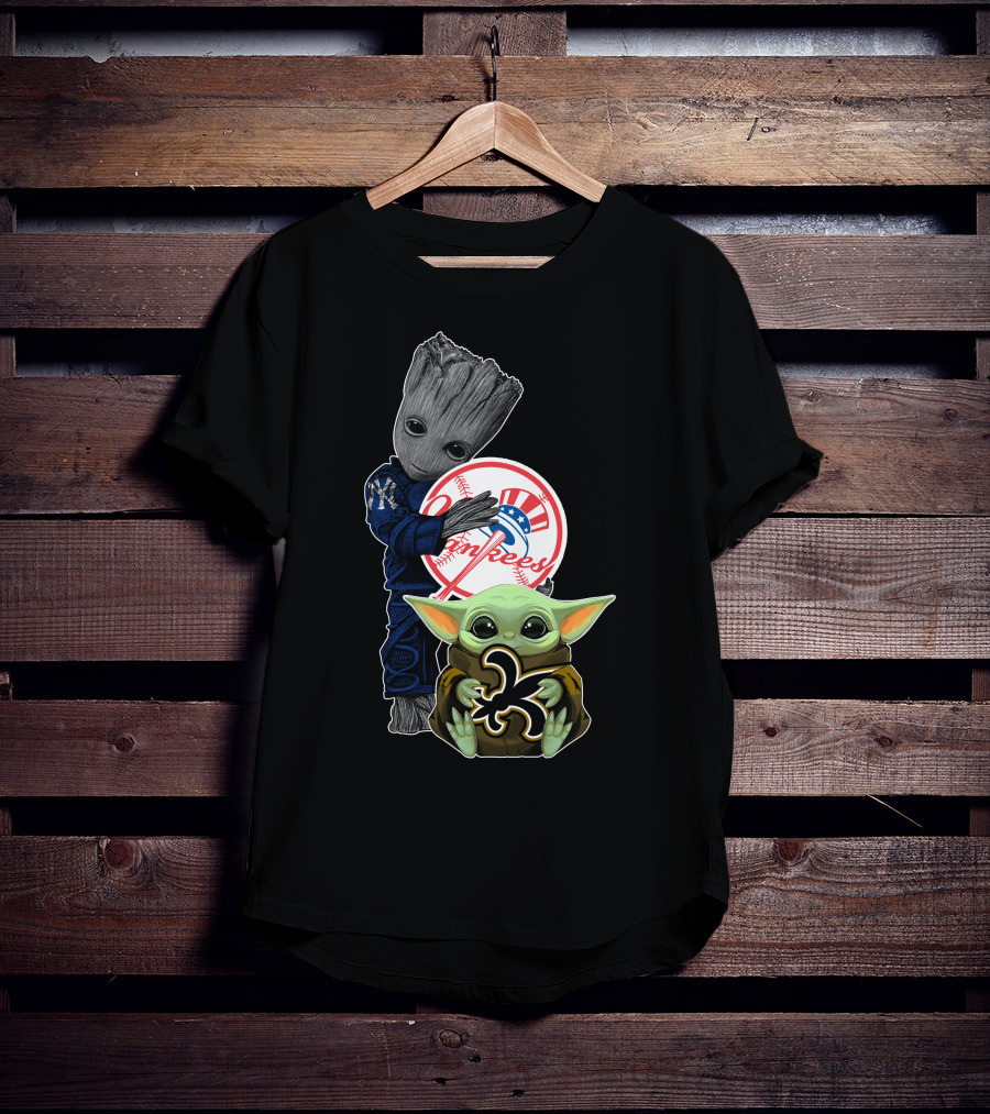 Yankees Groot Baby Yoda Saints Fleur-De-Lis T-Shirt