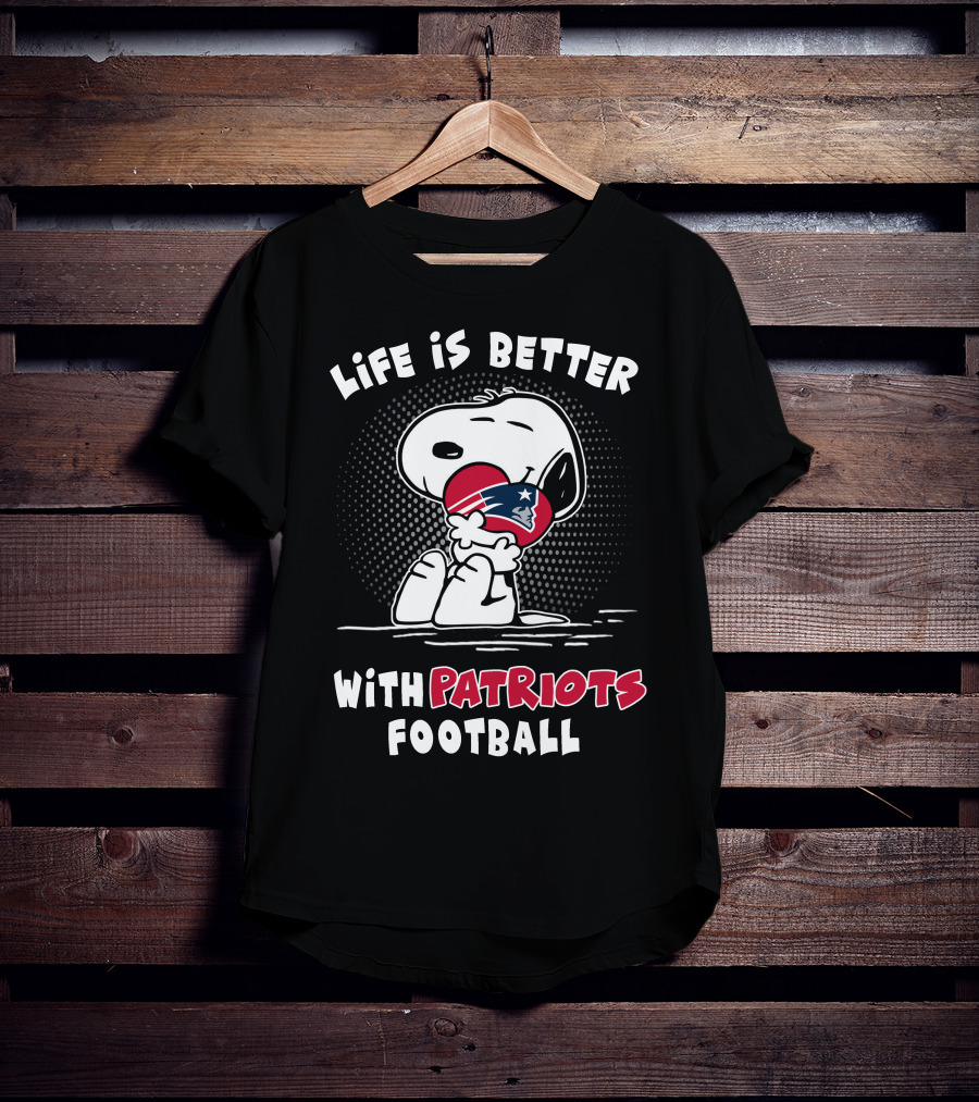Life Is Better With Patriots Football Snoopy Hugging Helmet T-Shirt