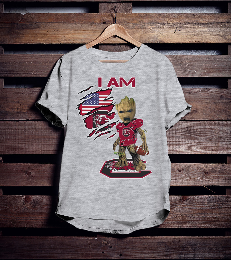 I Am Gamecocks Baby Groot Football American Flag T-Shirt