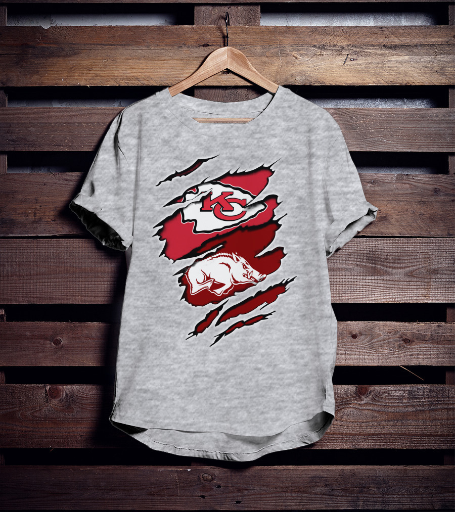 Kansas City Chiefs Arkansas Razorbacks Logo Claw Marks T-Shirt