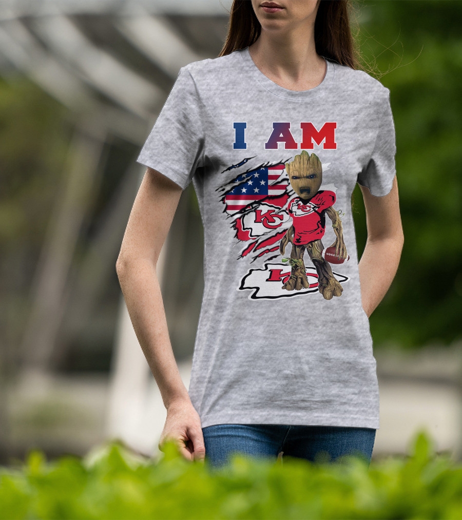 I Am Chiefs Groot Kc Chiefs Football Flag T-Shirt