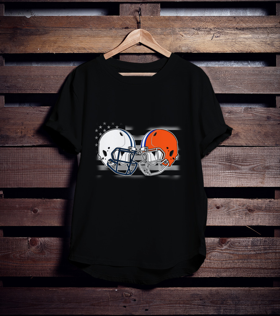 Tita-Gato American Football Helmets And Flag Black T-Shirt