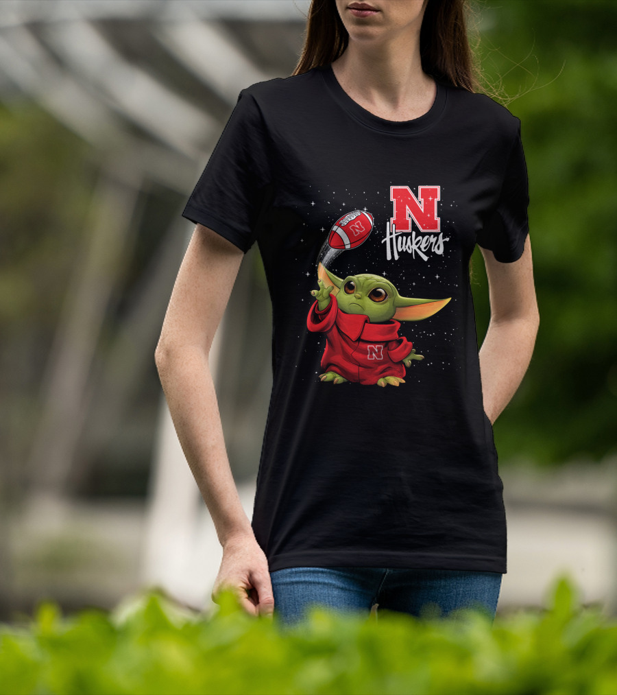 Baby Yoda Nebraska Cornhuskers N Huskers Football Throw T-Shirt