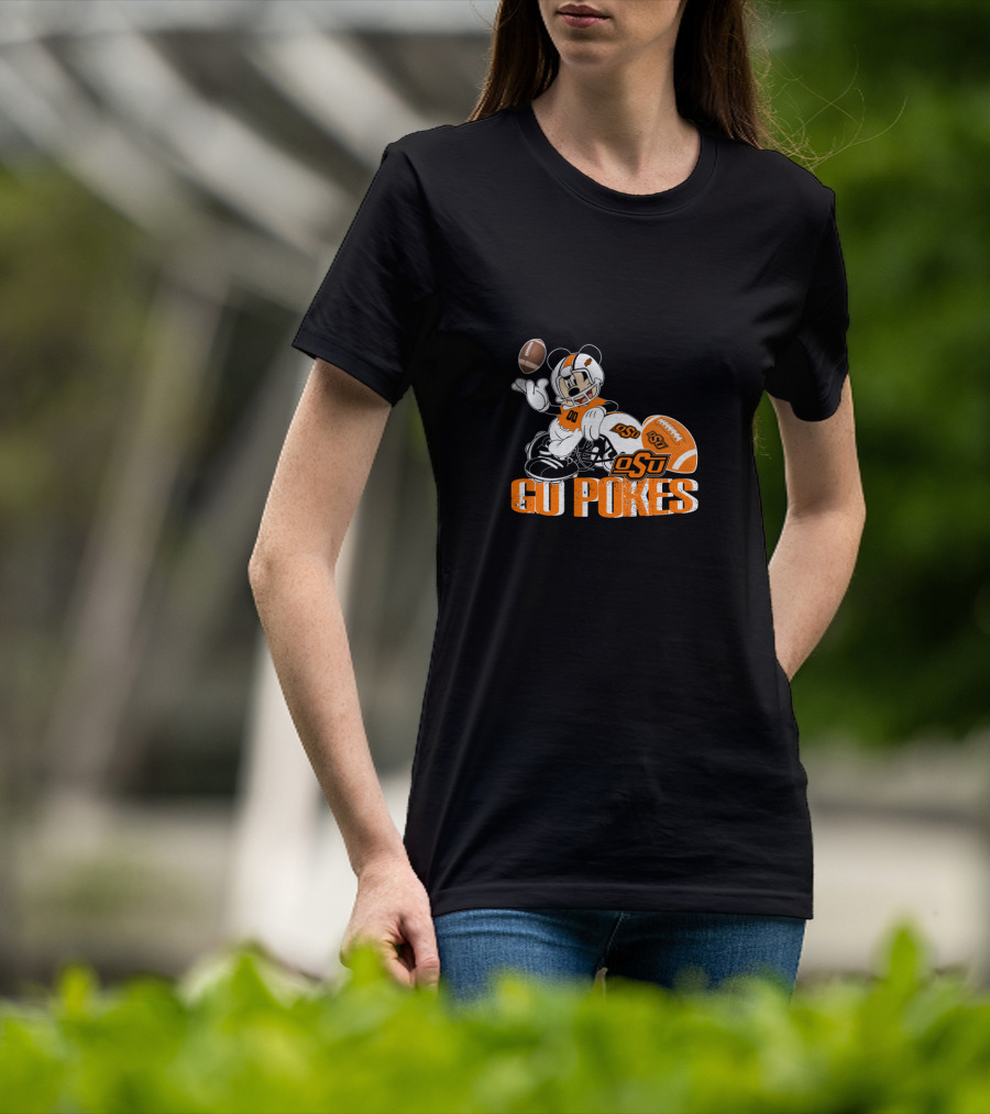 Osu Cowboys Mascot With Football Go Pokes T-Shirt