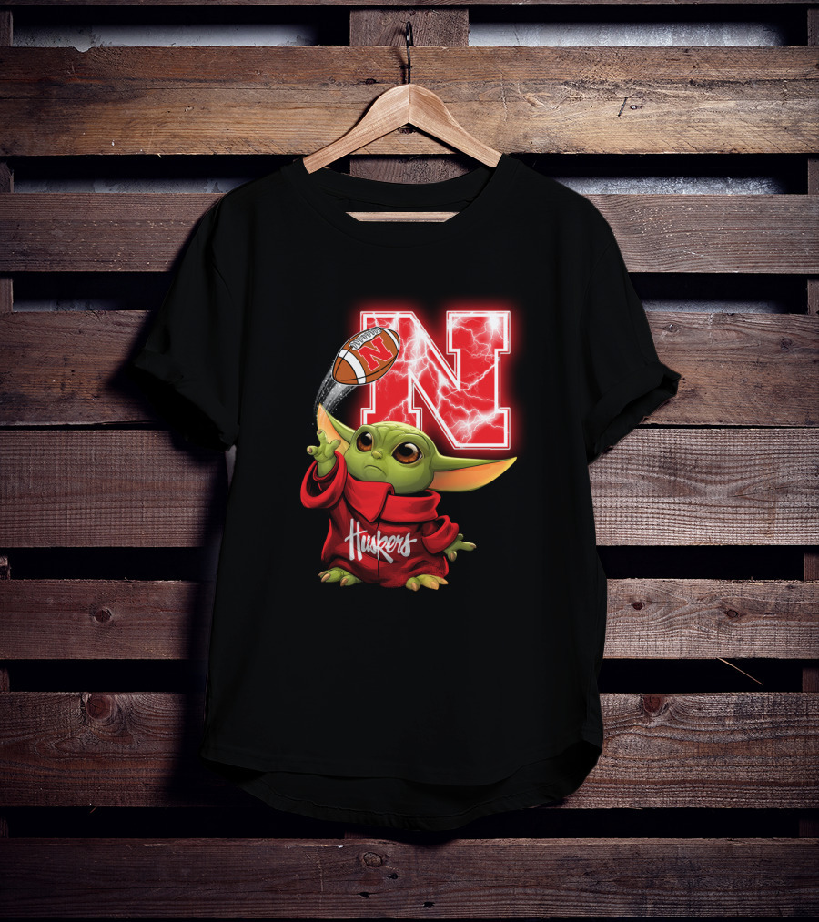 Huskers Baby Yoda Football Nebraska N T-Shirt