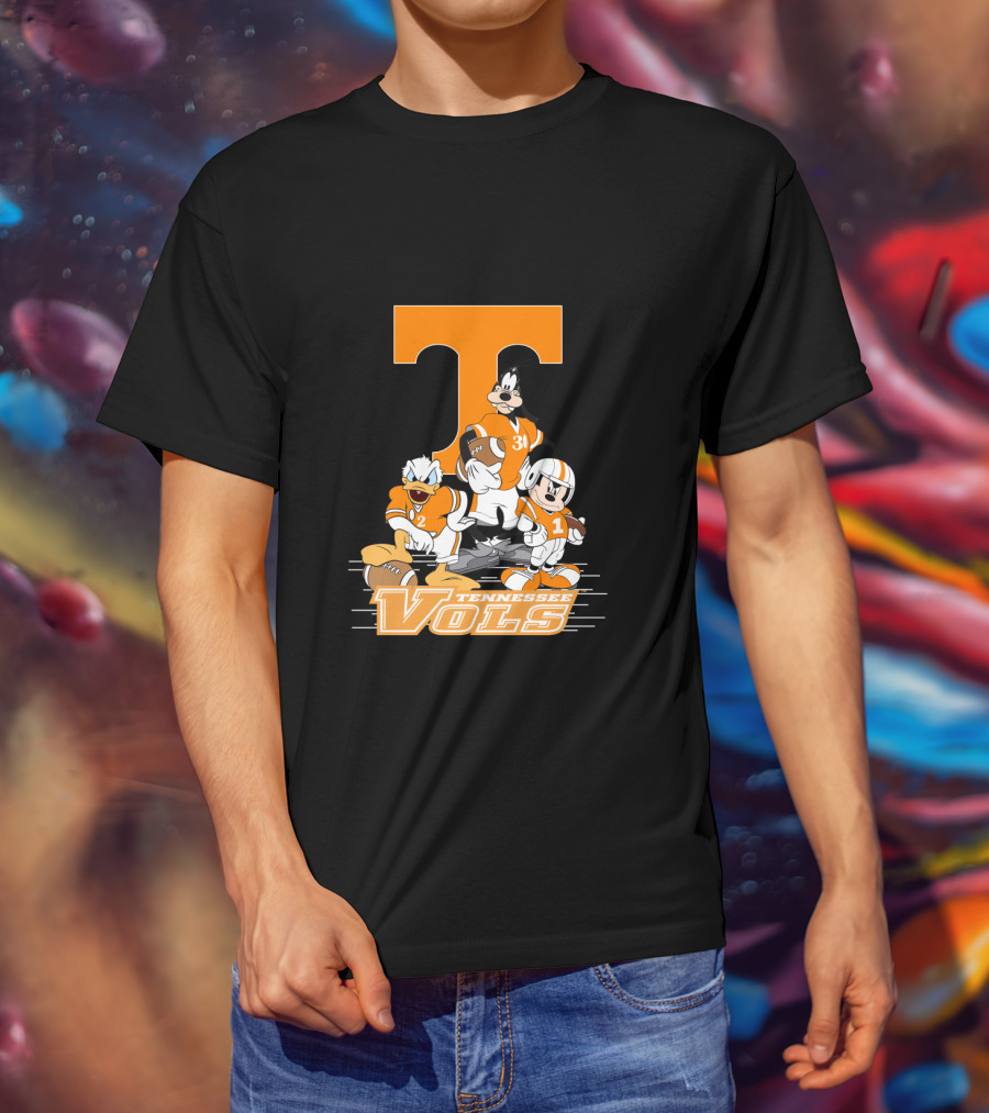 Tennessee Vols T Logo Donald Goofy Mickey Football Players T-Shirt