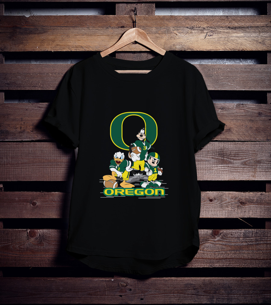 Chtnca10025 Oregon Football Donald Duck Goofy Mickey Mouse T-Shirt