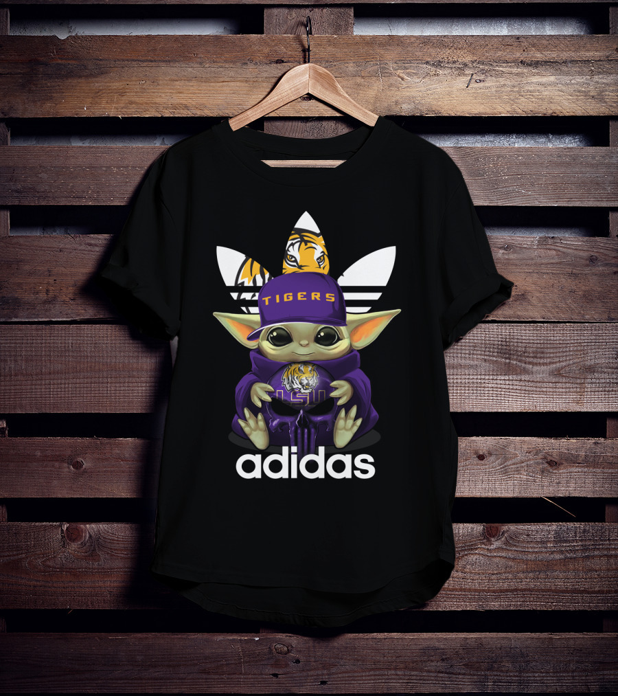 Yoda LSU Tigers Logo With Baby Yoda In Hat T-Shirt