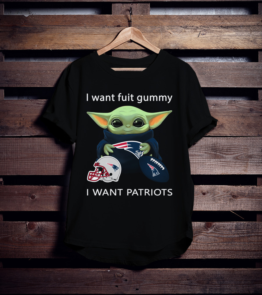 Fuit Gummy Baby Yoda Nfl New England Patriots T-Shirt