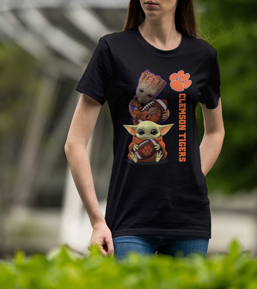 Clemson Tigers Ncaa Baby Groot And Baby Yoda Football Fans T-Shirt
