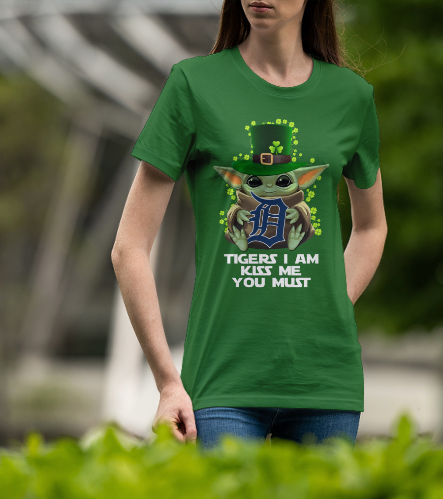 Tigers I Am Kiss Me You Must 44 Dt Mlb Tvl T-Shirt