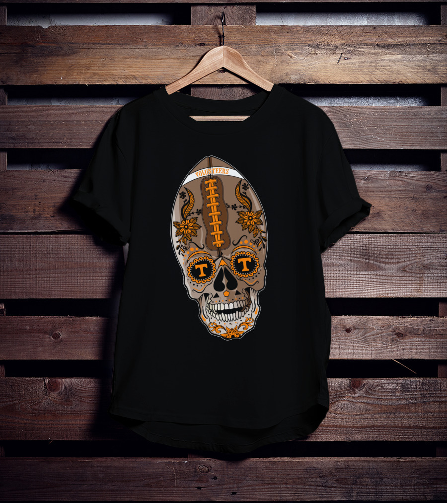 Volunteers T T Football Skull T-Shirt