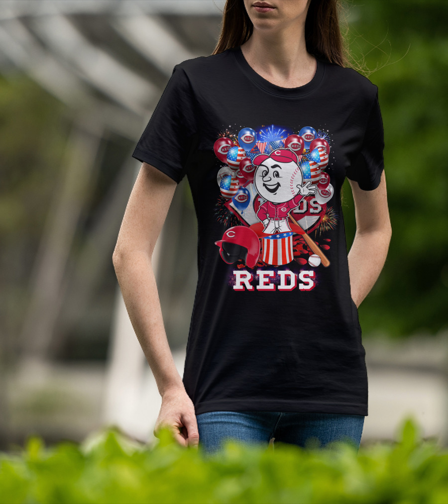 Mlb Cincinnati Reds Baseball Mascot Celebration With Fireworks And Patriotic Details T-Shirt