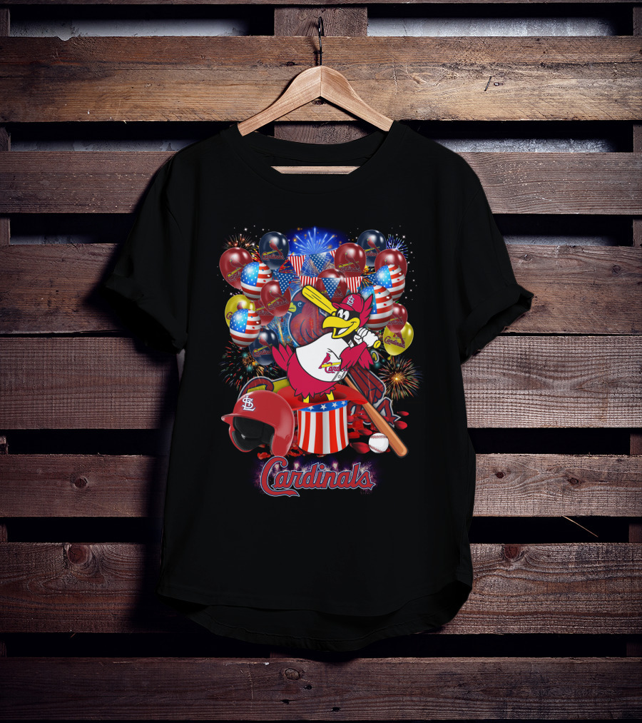 St Louis Cardinals Patriotic Fireworks And Balloons T-Shirt