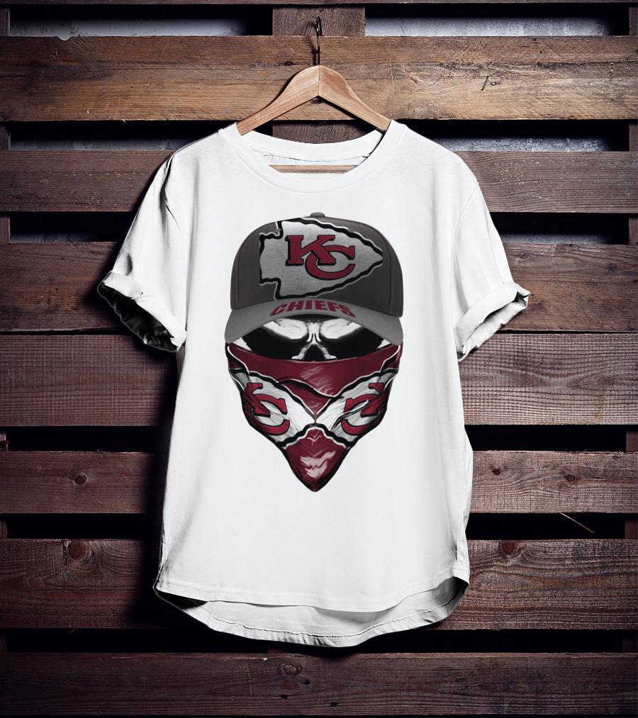 KANSAS CITY CHIEFS KC Logo Hat And Bandana Combo T-Shirt