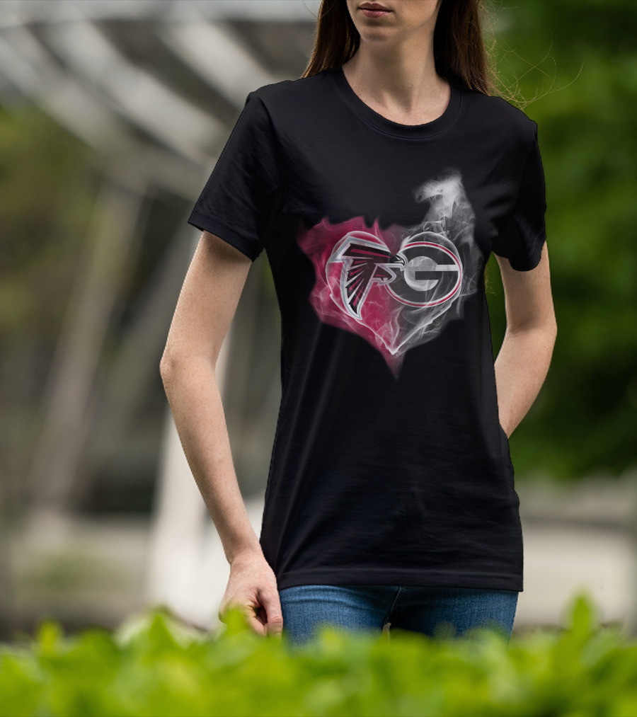 Atlanta Falcons Georgia Bulldogs Heart Smoke T-Shirt