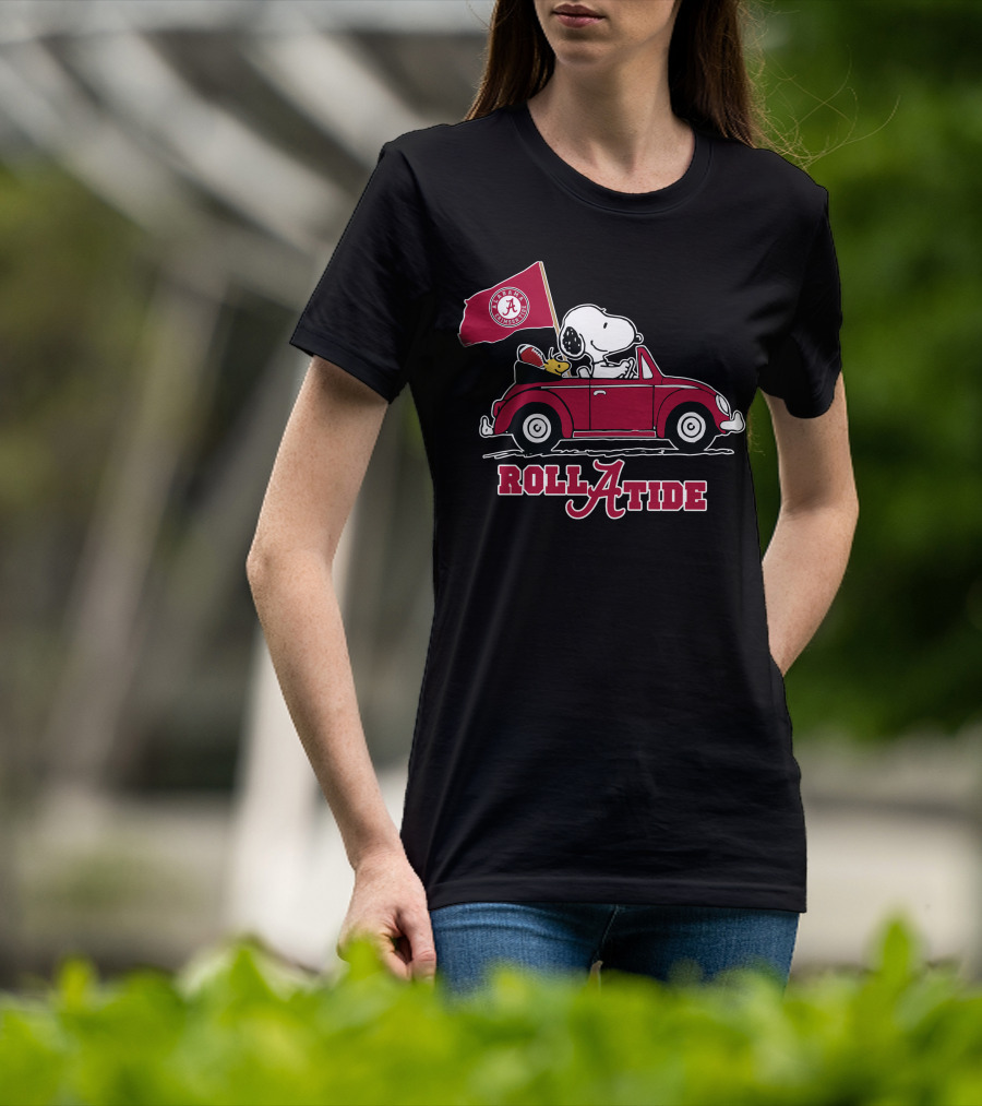 Roll A Tide Alabama Crimson Tide Snoopy Driving T-Shirt