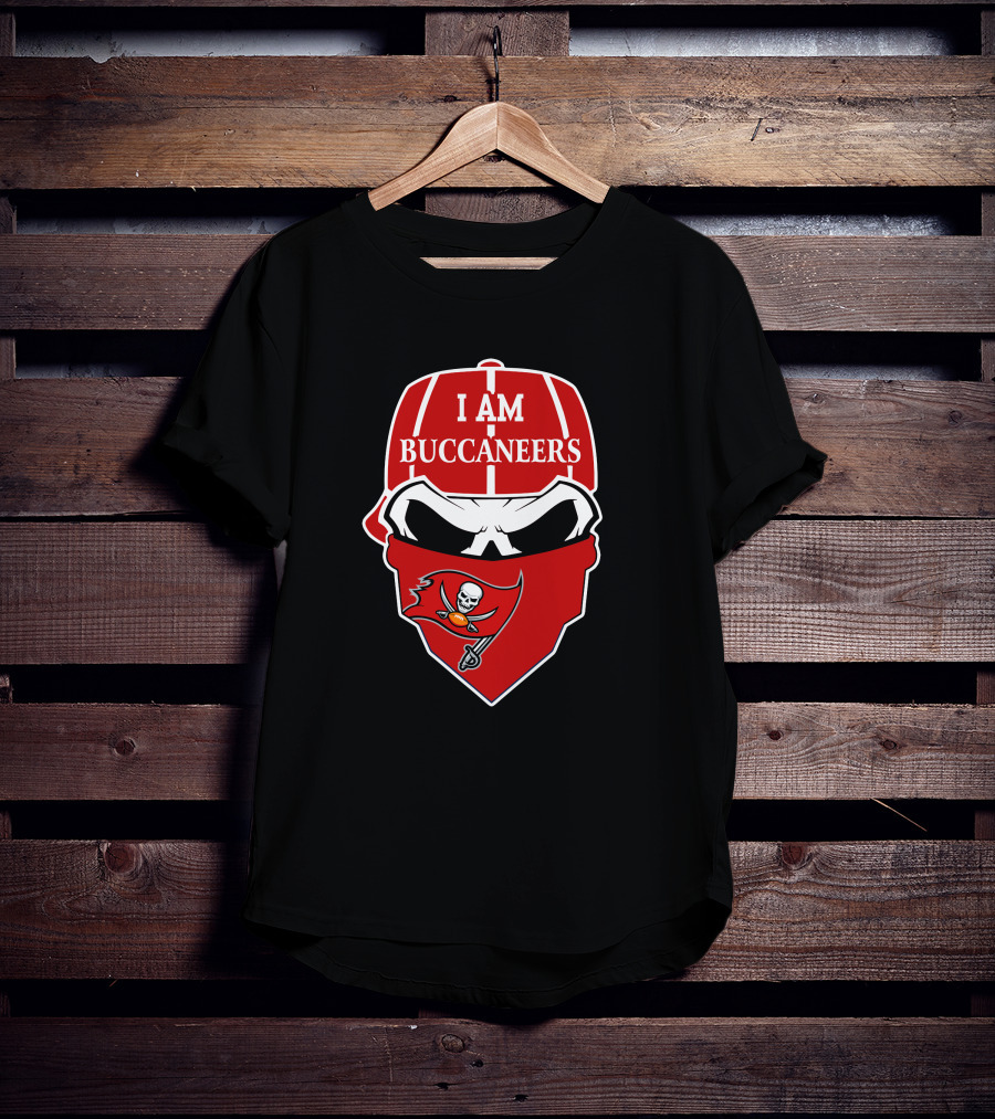 I Am Buccaneers Skull Tampa Bay Buccaneers T-Shirt