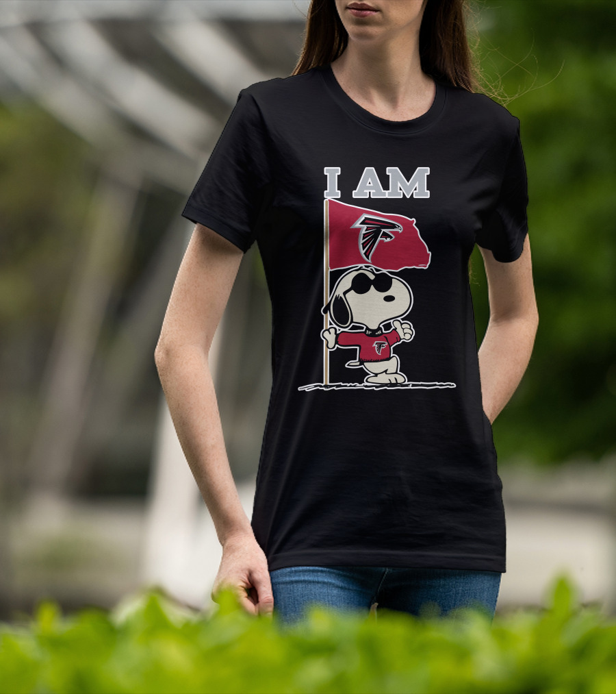 I Am Atlanta Falcons Snoopy Flag T-Shirt