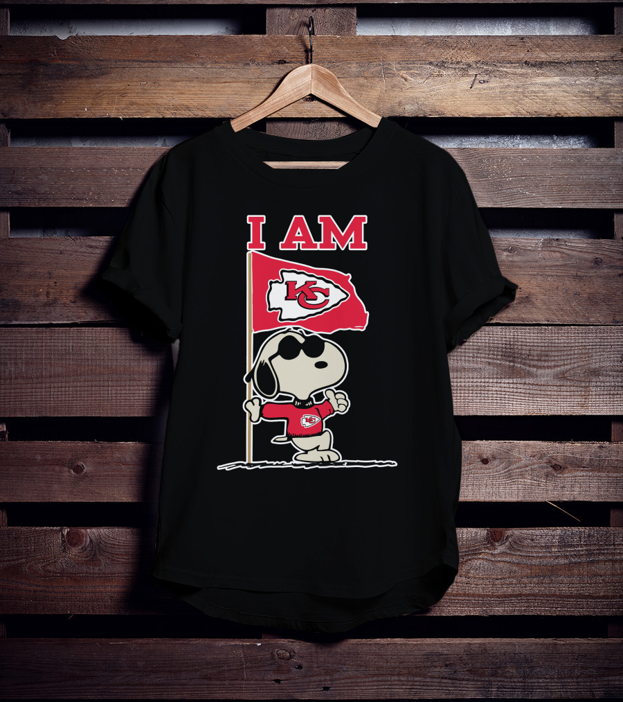 I Am Kansas City Chiefs Snoopy Kc Flag T-Shirt