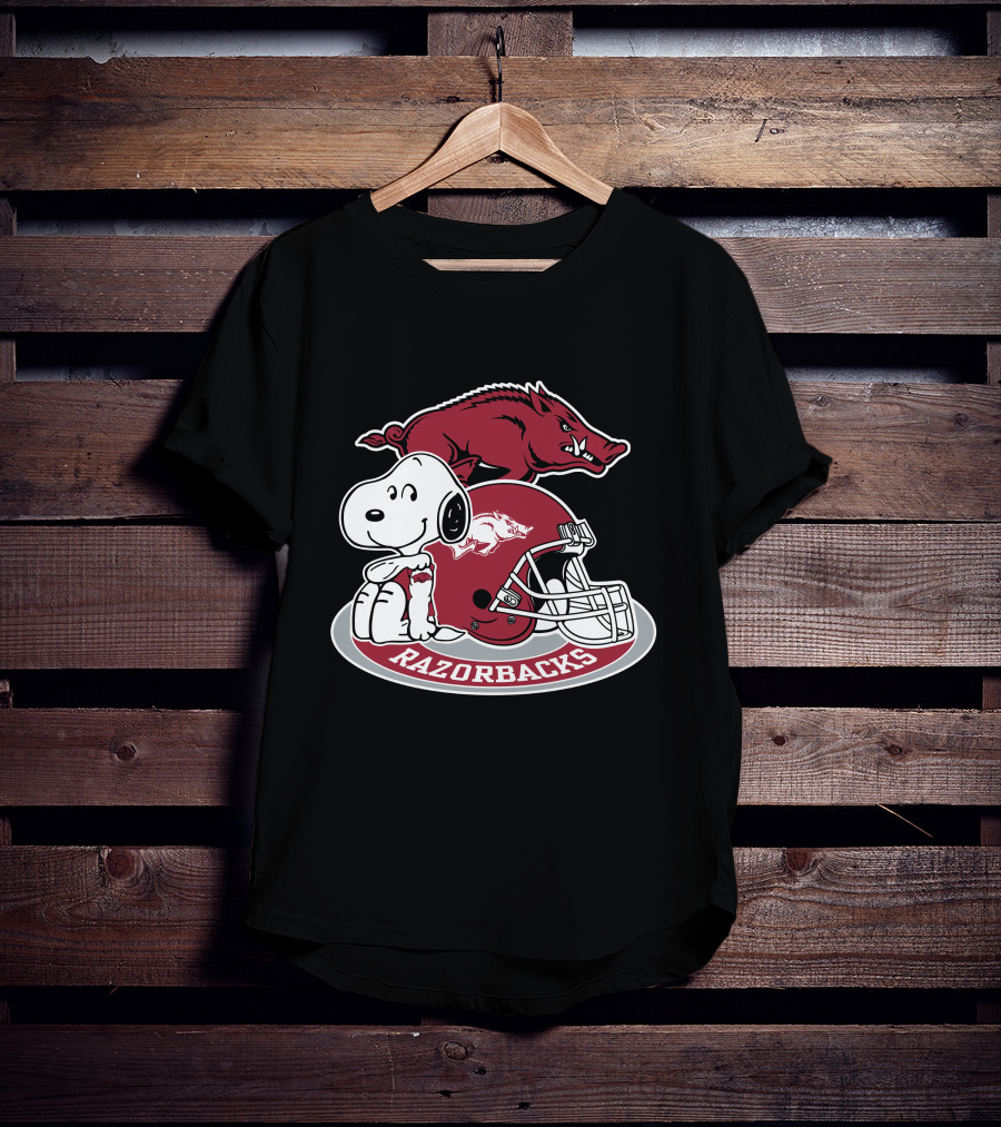 Arkansas Razorbacks Snoopy Football Helmet Razorbacks T-Shirt