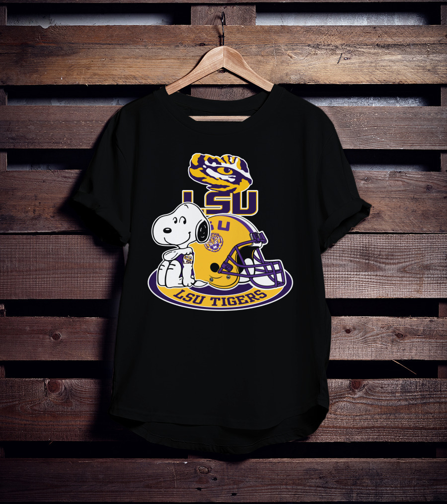 Lsu Tigers Snoopy Football Helmet T-Shirt