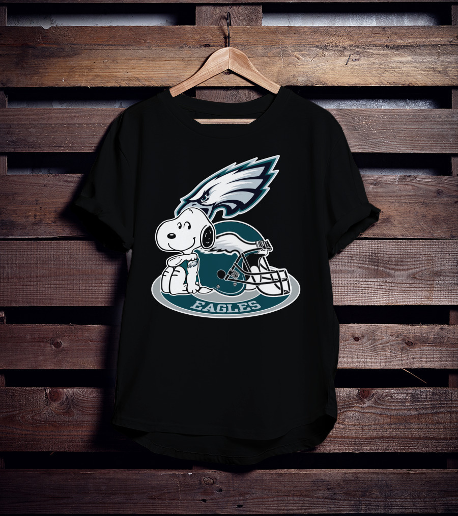 Philadelphia Eagles Snoopy Helmet T-Shirt