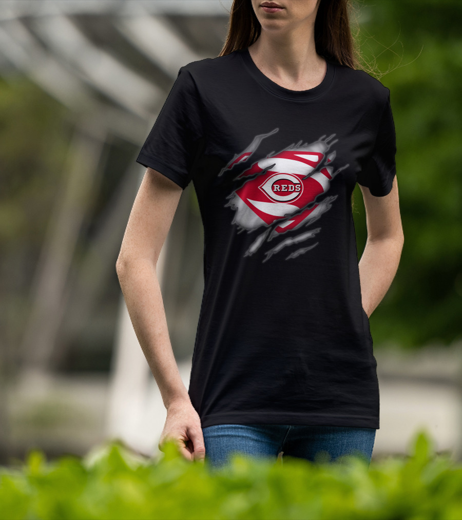 Cincinnati Reds Logo Superman Style Tear Reveal T-Shirt