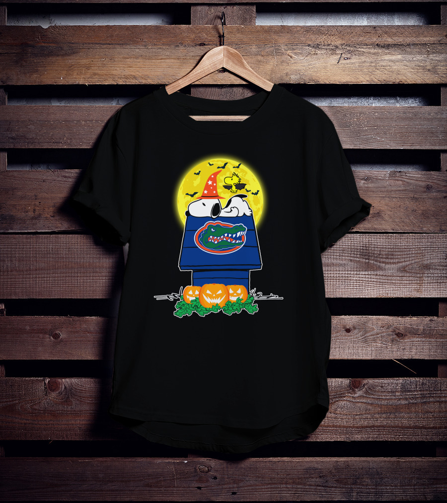 Florida Gators Snoopy Woodstock Halloween Pumpkins Moon T-Shirt