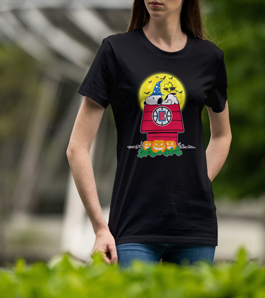 La Clippers Snoopy Halloween Peanuts Pumpkin Patch Moon Bats T-Shirt