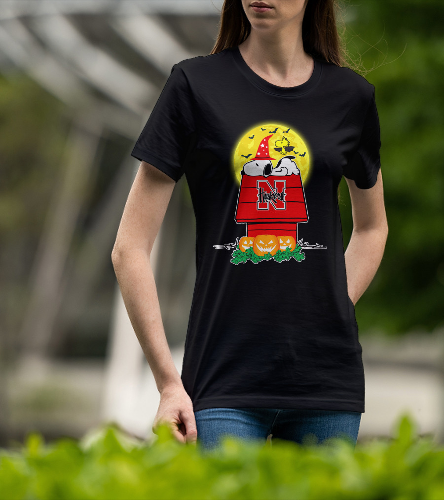 Snoopy Nebraska Cornhuskers Halloween Moon Pumpkins Woodstock T-Shirt