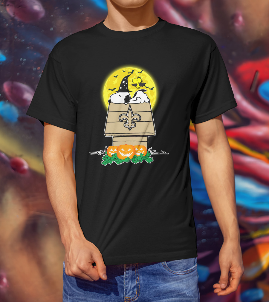 New Orleans Saints Snoopy Halloween Moon Pumpkin House T-Shirt