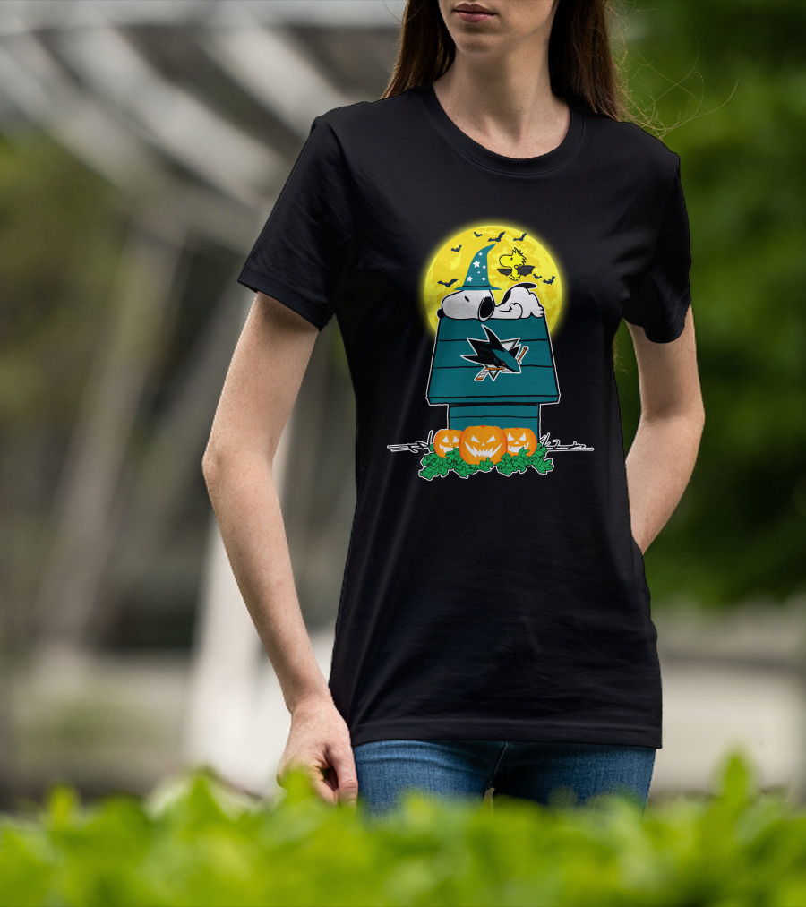 San Jose Sharks Snoopy Halloween Moon Wizard Woodstock Pumpkins T-Shirt