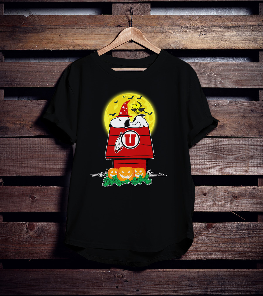 Utah Utes Snoopy Halloween Doghouse With Pumpkins And Full Moon T-Shirt