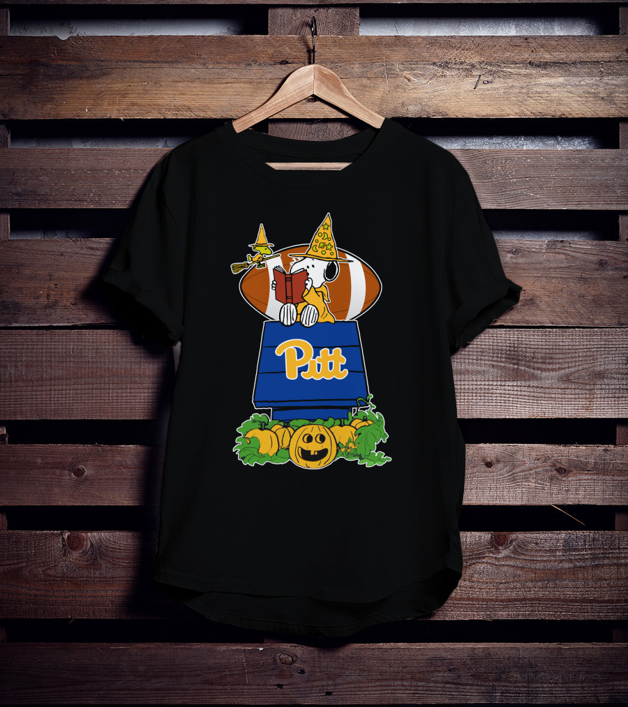 Pitt Panthers Snoopy Halloween Football Party Peanuts Pumpkin T-Shirt