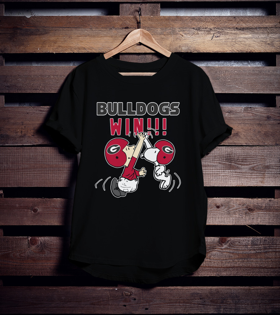 Bulldogs Win High Five Georgia Helmets T-Shirt