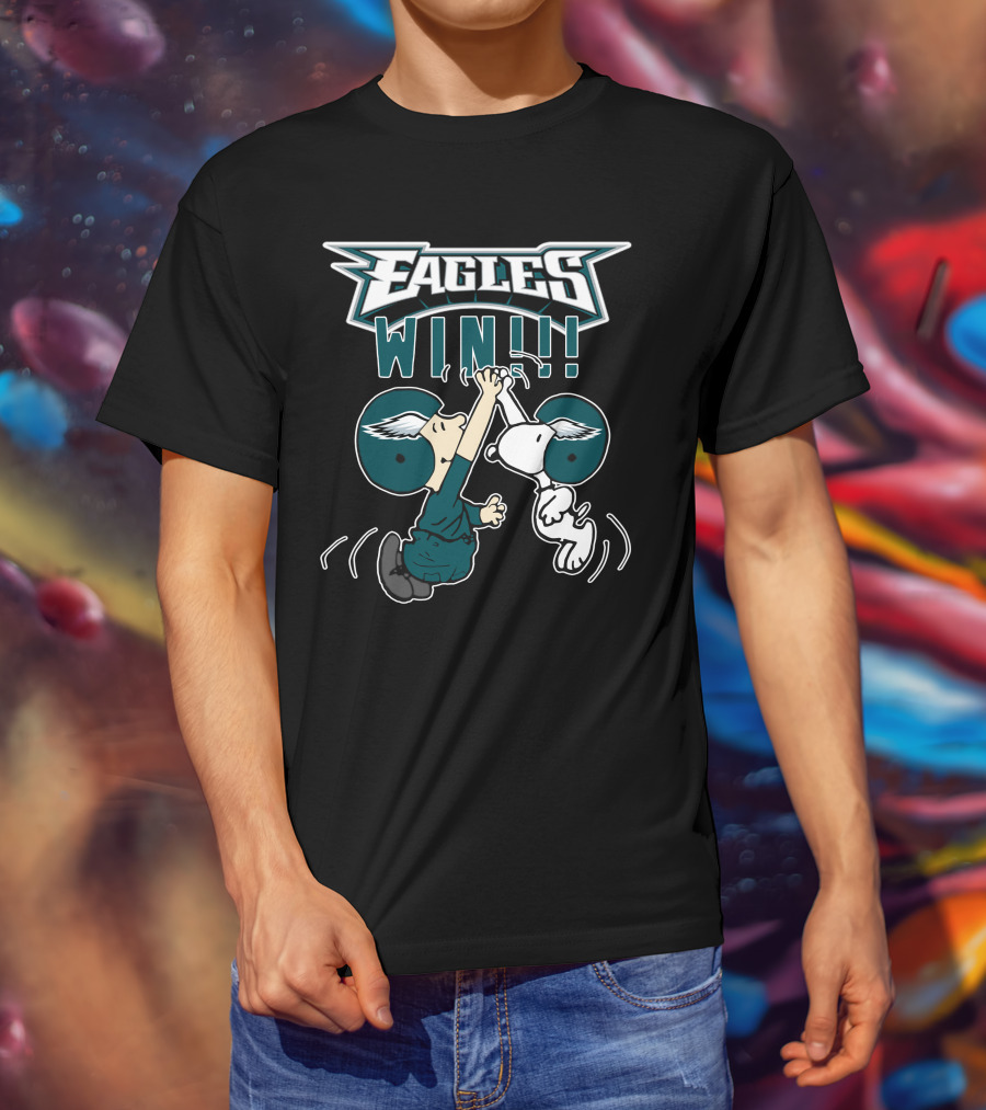 Eagles Win Peanuts Characters High Five Celebration T-Shirt