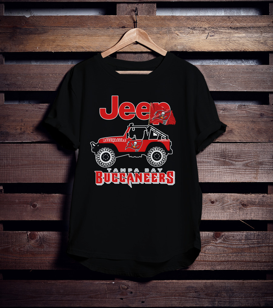 Tampa Bay Buccaneers Jeep With Logo And Flag T-Shirt